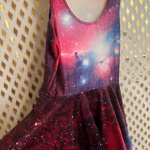 Galaxy dress skater a line size M - Picture 4 of 5